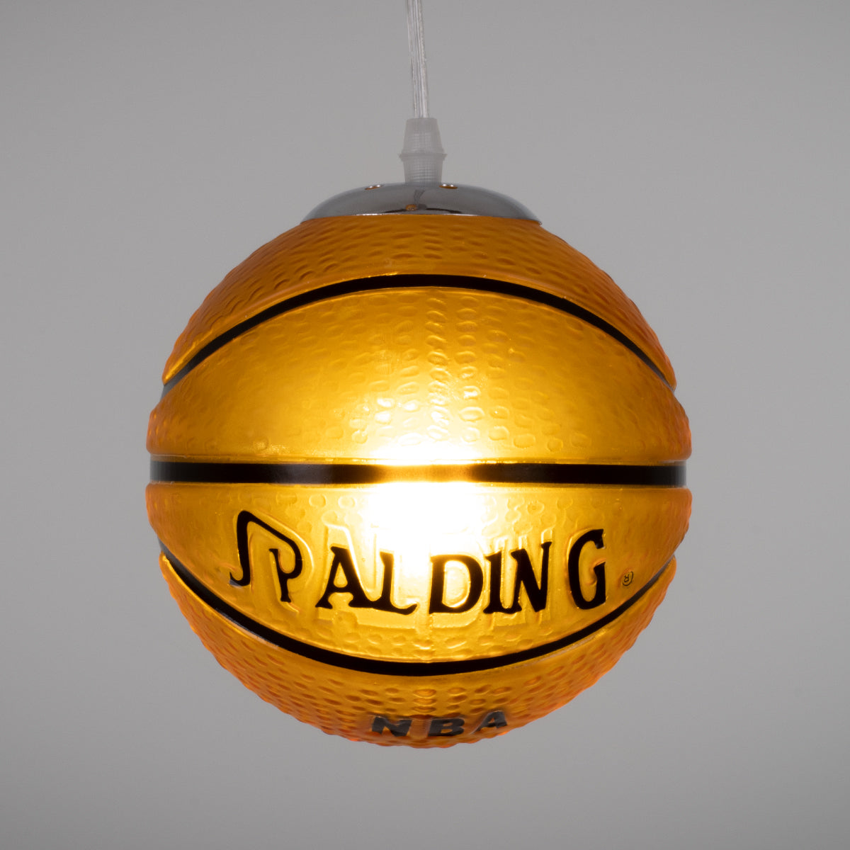 GLOBOSTAR® SPALDING NBA 00645 Παιδικό Κρεμαστό Φωτιστικό Οροφής με Ντουί 1 x E27 AC 220-240V IP20 - Πορτοκαλί & Μαύρο - Μ18 x Π18 x Υ18cm - ledmania.gr