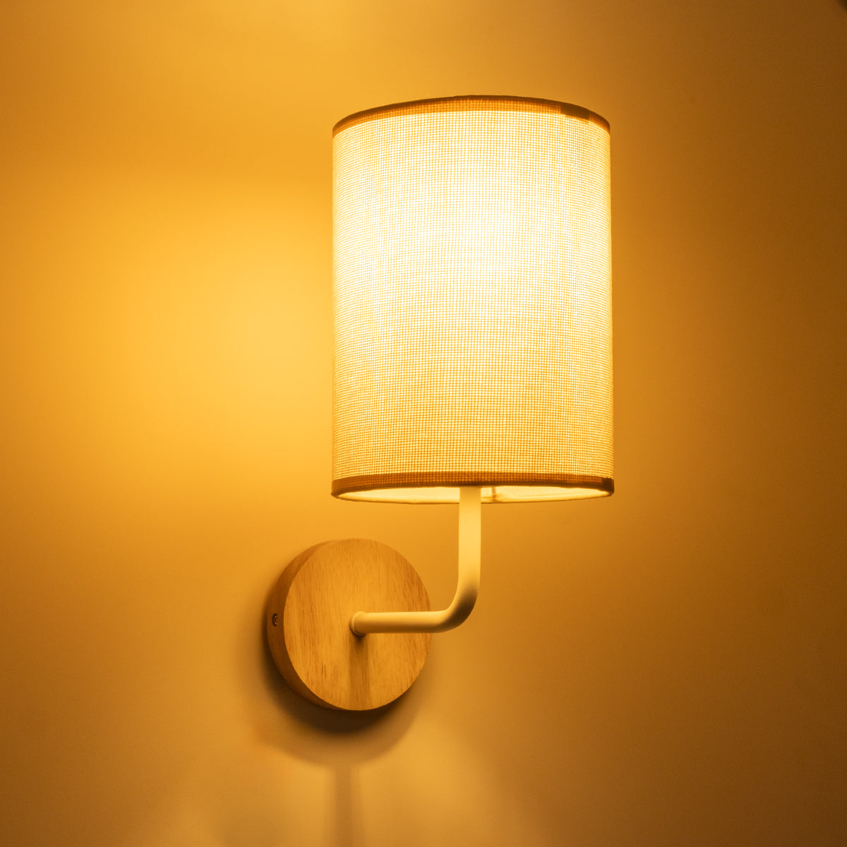 GLOBOSTAR® OASIS 00884 Μοντέρνο Φωτιστικό Τοίχου - Απλίκα με Ντουί 1 x E27 AC 220-240V IP20 - Λευκό & Μπεζ - Μ15 x Π20 x Υ35cm - ledmania.gr