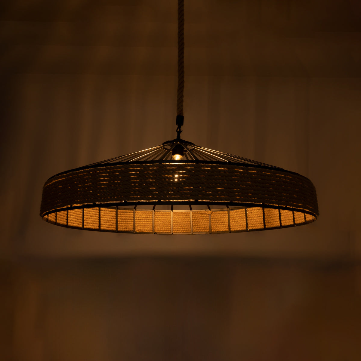 GLOBOSTAR® SAHARA 01416 Boho Κρεμαστό Φωτιστικό Οροφής με Ντουί 1 x E27 AC 220-240V IP20 - Μπεζ & Μαύρο - Μ80 x Π80 x Y25cm - ledmania.gr