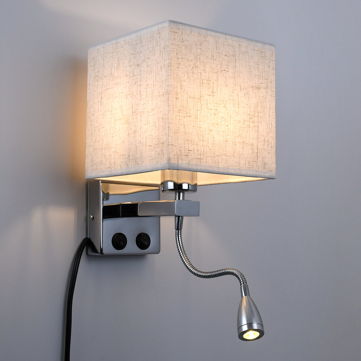 GloboStar® ELEGANT 01495 Μοντέρνο Επιτοίχιο Φωτιστικό Απλίκα με LED Βραχίονα Δίφωτο 1 x E27 IP20 Λευκό Ύφασμα με Ασημί Μέταλλο - Μ17 x Π21 x Υ43cm - ledmania.gr