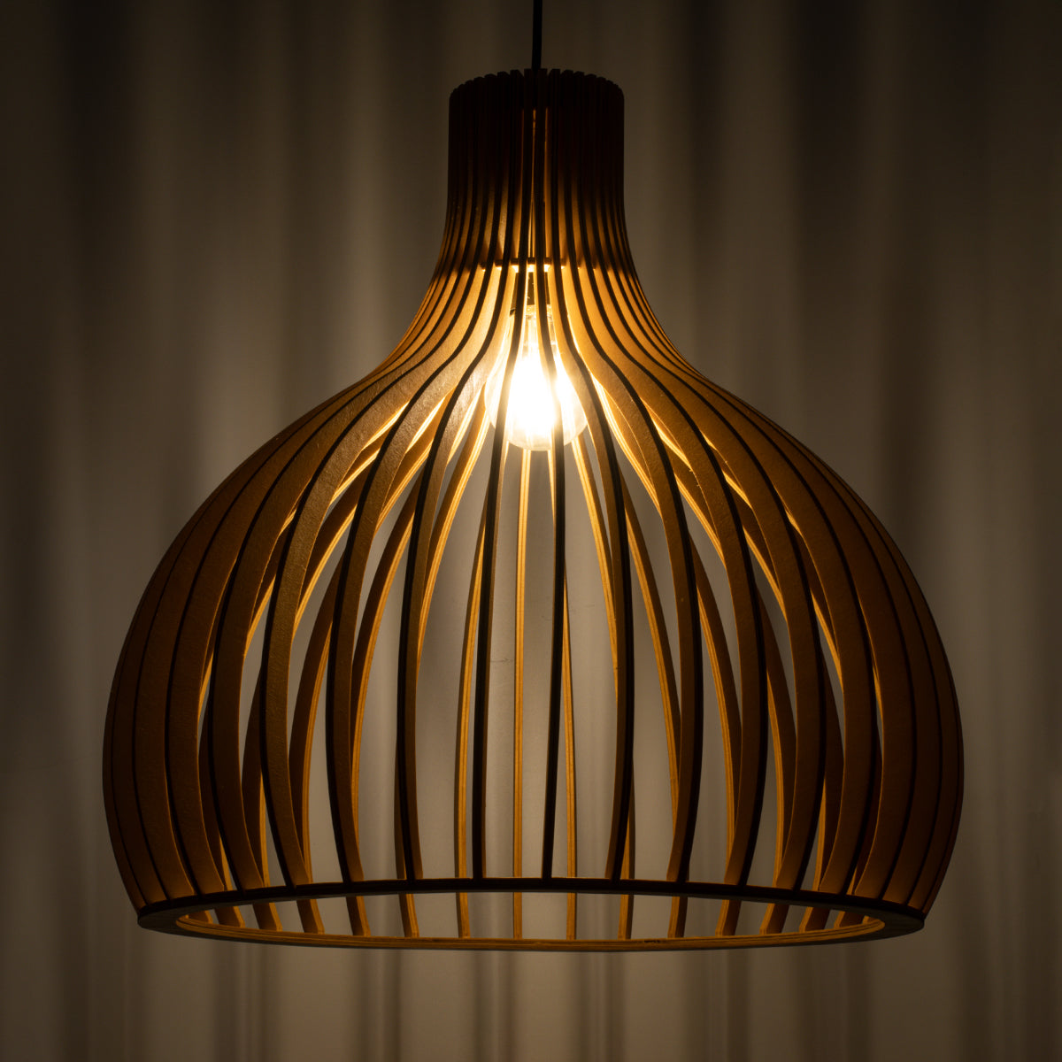 GloboStar® SCANDINAVIA 01701 Μοντέρνο Κρεμαστό Φωτιστικό Πλέγμα Μονόφωτο 1 x E27 IP20 Μπεζ Ξύλο Μ45 x Π45 x Y45cm - ledmania.gr