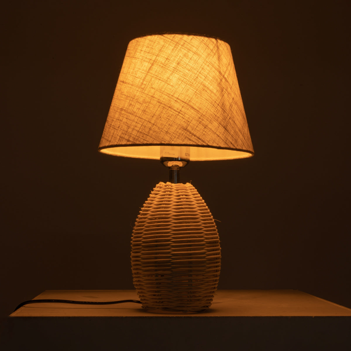 GLOBOSTAR® HASUMI 01956 Boho Επιτραπέζιο Φωτιστικό Πορτατίφ με Ντουί 1 x E27 AC 220-240V IP20 - Μπεζ - Μ23 x Π23 x Υ40cm