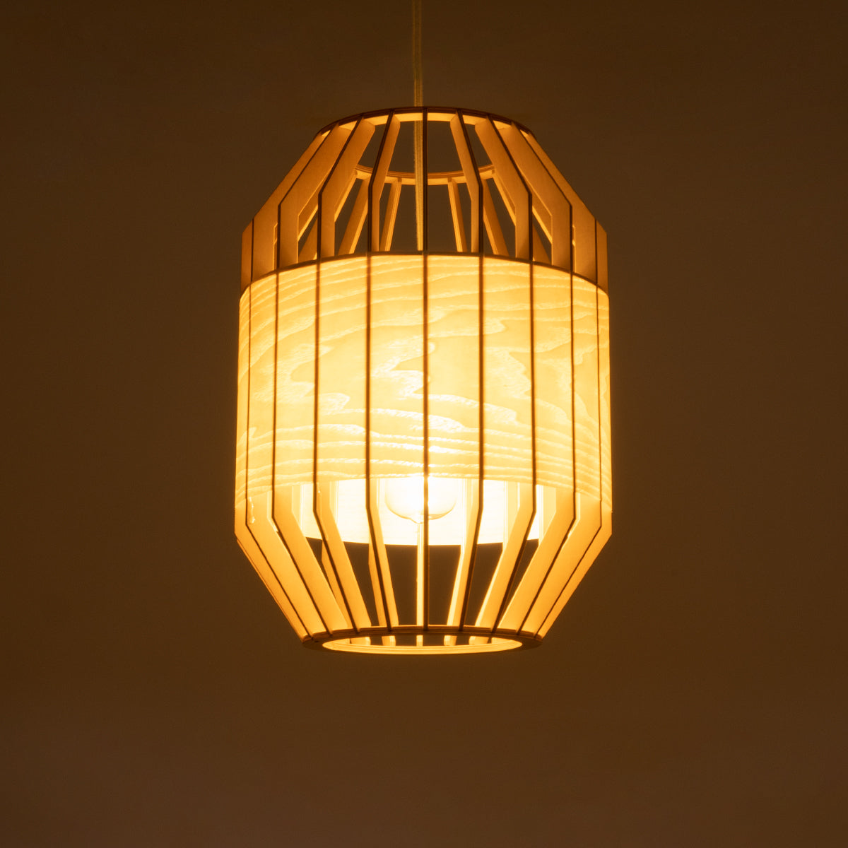 GloboStar® GALIA 02220 Boho Κρεμαστό Φωτιστικό Οροφής Μονόφωτο 1 x E27 AC220-240V IP20 - Φ30 x Υ40cm - Μπεζ Ξύλινο Μπαμπού Πλέγμα - ledmania.gr