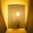 GloboStar® SAOTOME 02321 Boho Φωτιστικό Τοίχου - Απλίκα Μονόφωτο 1 x E27 AC 220-240V IP20 - Μ20 x Π10 x Υ25cm - Μπεζ Ξύλινο Μπαμπού Πλέγμα - ledmania.gr