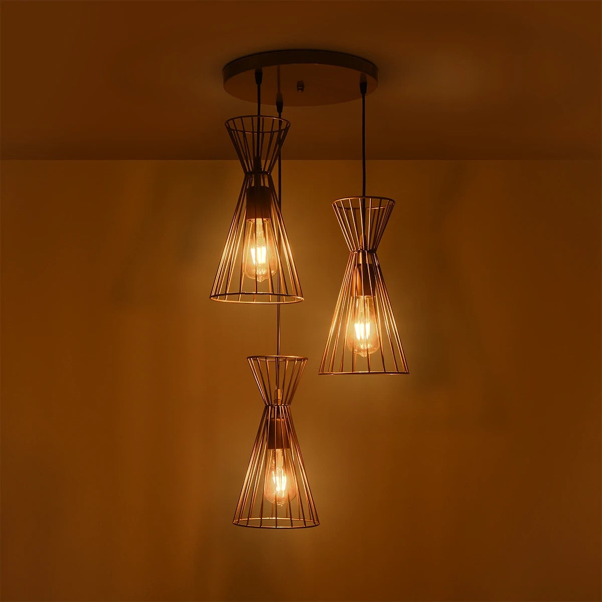 GLOBOSTAR® FLIXIO 201-0126 Vintage Κρεμαστό Φωτιστικό Οροφής με Ντουί 3 x E27 AC 220-240V IP20 - Χρυσό - Μ40 x Π40 x Υ70cm - ledmania.gr