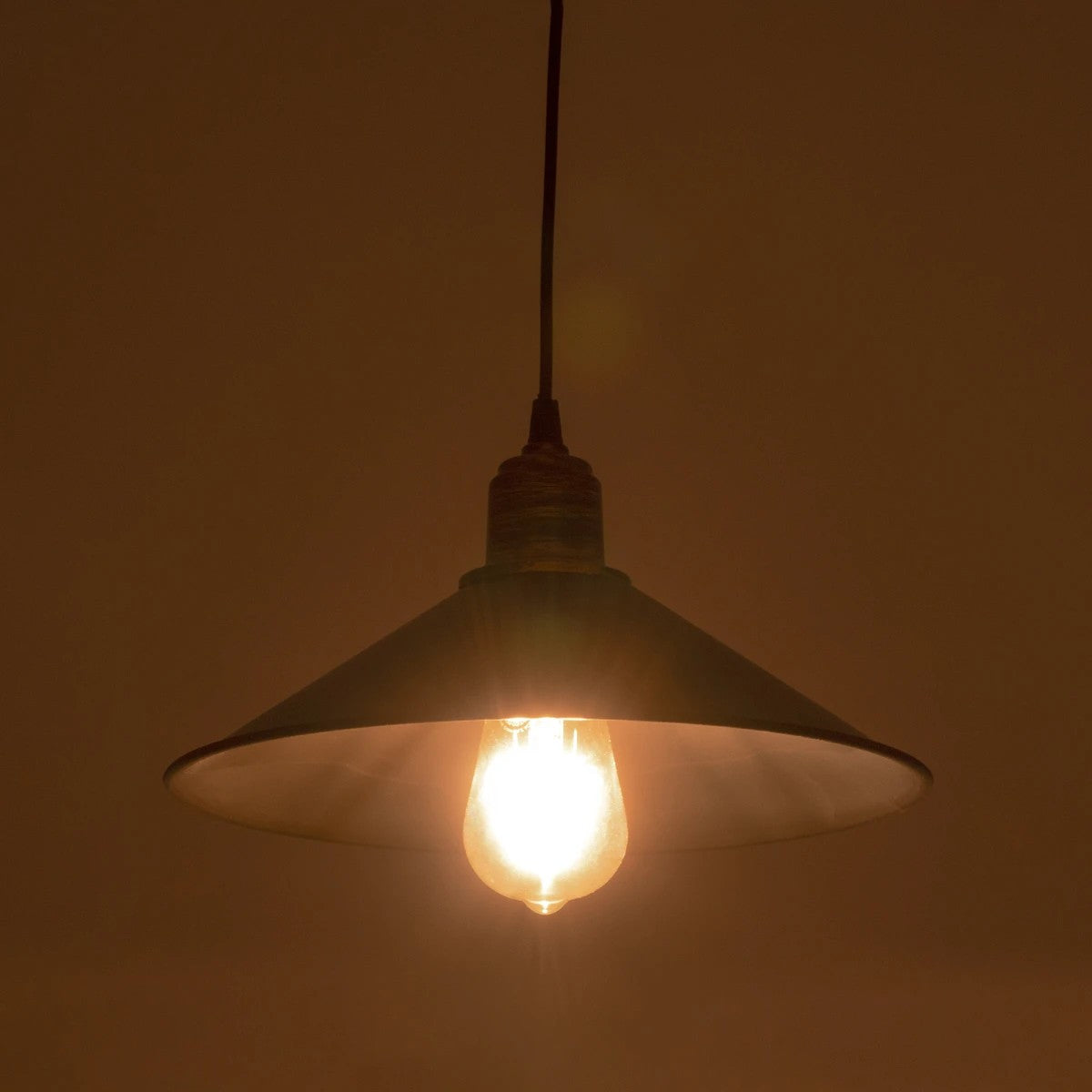 GLOBOSTAR® FERRO 203-0082 Μοντέρνο Κρεμαστό Φωτιστικό Οροφής με Ντουί 1 x E27 AC 220-240V IP20 - Μαύρο & Μπρούτζινο - Μ30 x Π30 x Υ15cm - ledmania.gr