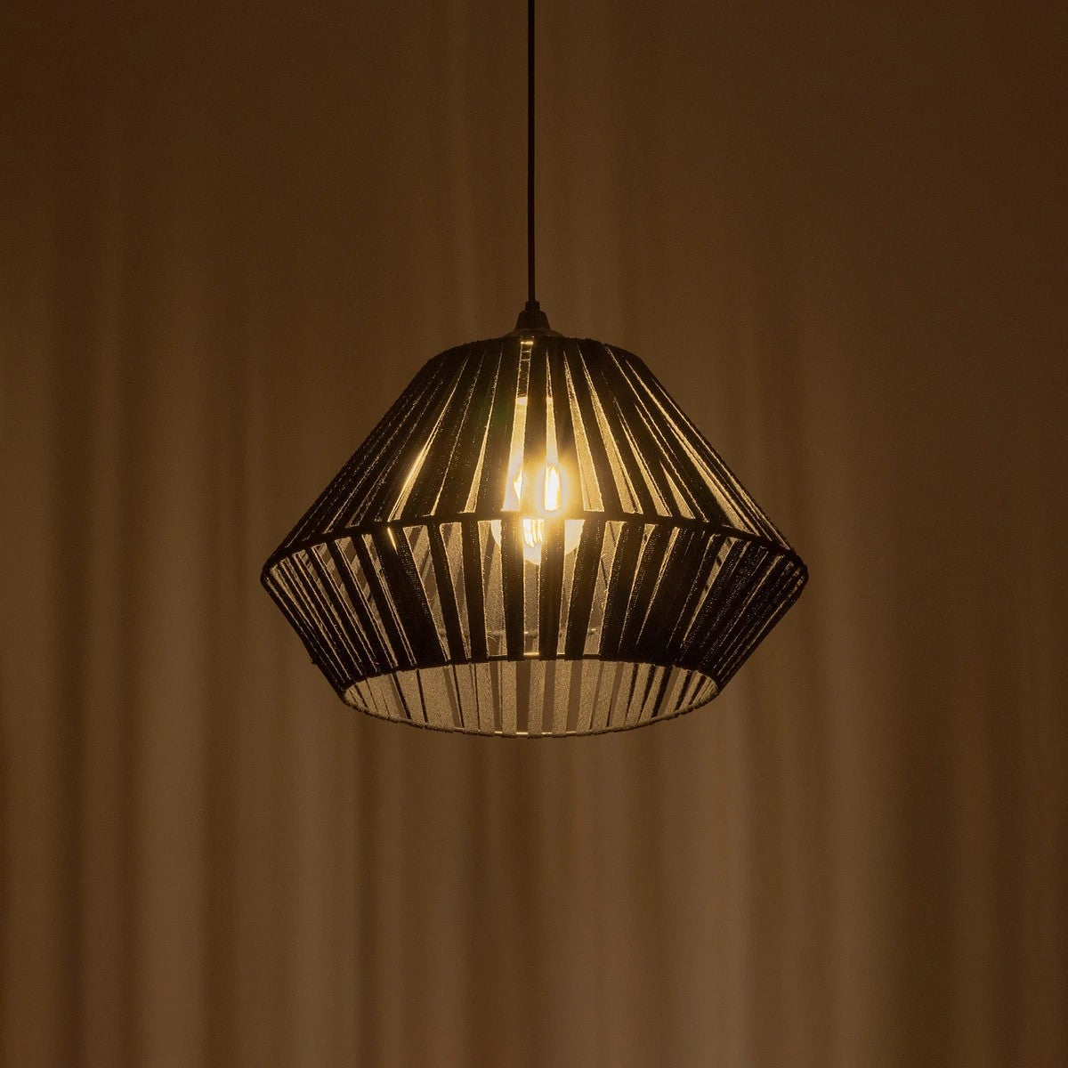 GLOBOSTAR® NUI 205-0061 Boho Κρεμαστό Φωτιστικό Οροφής με Ντουί 1 x E27 AC 220-240V IP20 - Μαύρο - M36 x Π36 x Υ27cm - ledmania.gr