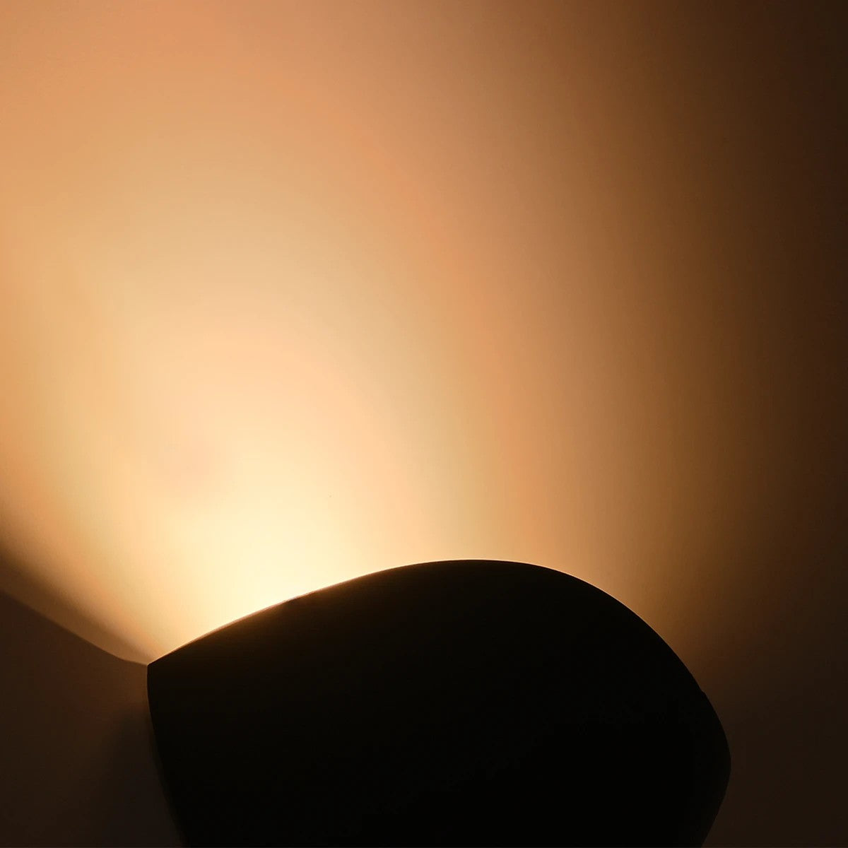 GLOBOSTAR® SELENE 60674 Μοντέρνο Φωτιστικό Τοίχου - Απλίκα LED 5W 625lm 90° AC 220-240V Αδιάβροχο IP65 Θερμό Λευκό 2700K - Bridgelux COB Chip & TÜV SÜD Driver - Μαύρο Ματ - Μ20 x Π9 x Υ12cm - 5 Χρόνια Εγγύηση - ledmania.gr