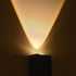 GLOBOSTAR® HIKARI 60685 Μοντέρνο Φωτιστικό Τοίχου - Απλίκα LED 4W 500lm 30° AC 220-240V Αδιάβροχο IP65 Θερμό Λευκό 2700K - CREE XPE Chip & TÜV SÜD Driver - Μαύρο Ματ - Μ6 x Π4 x Υ10.5cm - 5 Χρόνια Εγγύηση
