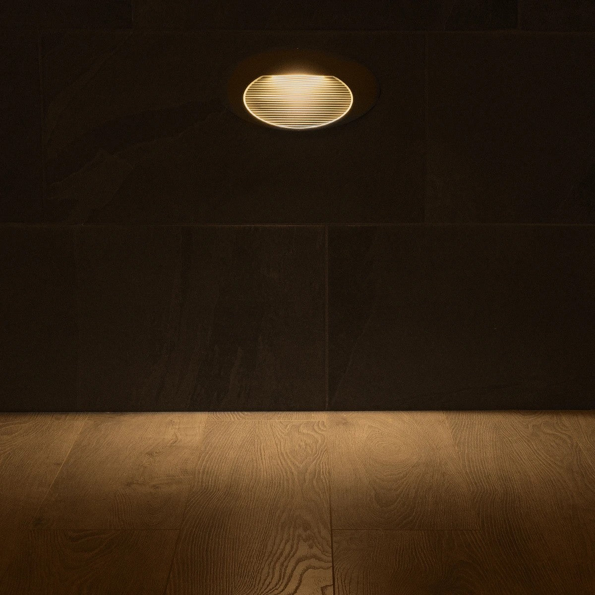 kelvo® STEPART KLV-101-0099 Μοντέρνο Φωτιστικό Σκαλοπατιού - Διαδρόμου LED 3W 375lm 45° AC 220-240V Αδιάβροχο IP65 Θερμό Λευκό 2700K - Lumileds SMD Chip & TÜV SÜD Driver - Γκρι Ανθρακί Ματ - Μ26 x Π5.5 x Υ13cm - 5 Χρόνια Εγγύηση - ledmania.gr