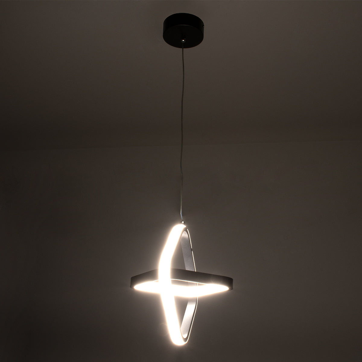GloboStar® ROSE 61064 Κρεμαστό Φωτιστικό Οροφής Design LED CCT 22W 2640lm 300° AC 220-240V - Εναλλαγή Φωτισμού μέσω Διακόπτη On/Off All In One Ψυχρό 6000k+Φυσικό 4500k+Θερμό 2700k Μ24 x Π22 x Υ24cm - Μαύρο - ledmania.gr