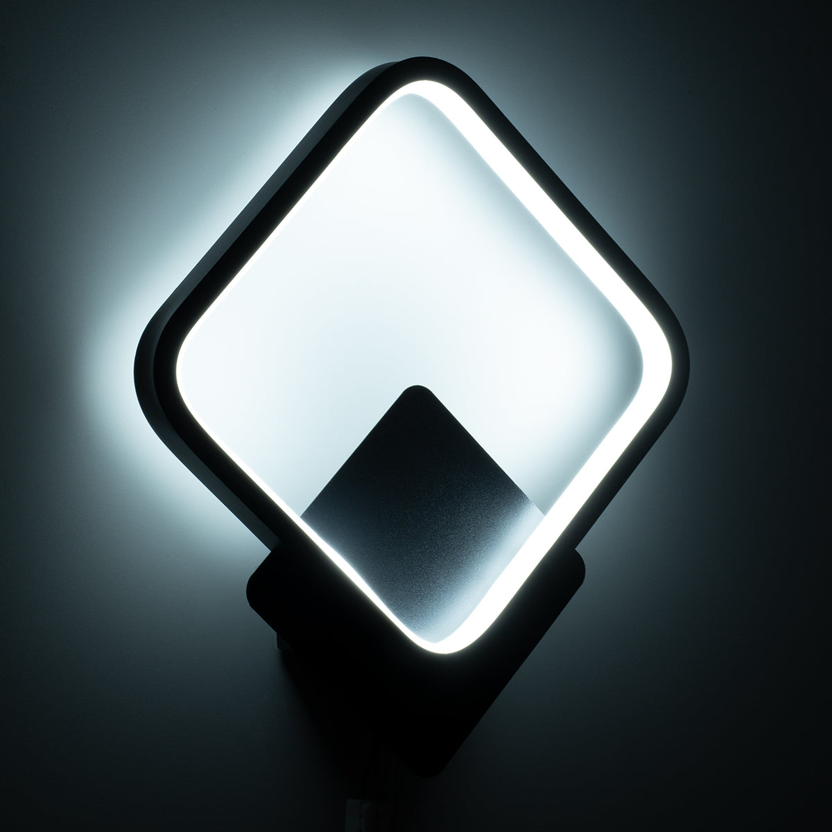 GloboStar® LENA 61079 Φωτιστικό Τοίχου - Απλίκα Design LED CCT 12W 1440lm 300° AC 220-240V - Εναλλαγή Φωτισμού μέσω Διακόπτη On/Off All In One Ψυχρό 6000k+Φυσικό 4500k+Θερμό 2700k Μ25 x Π5.5 x Υ29.5cm - Μαύρο - ledmania.gr