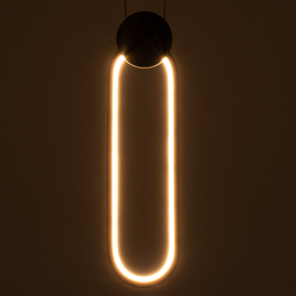 GloboStar® ILDI 61088 Κρεμαστό Φωτιστικό Οροφής Design LED CCT 12W 1440lm 300° AC 220-240V - Εναλλαγή Φωτισμού μέσω Διακόπτη On/Off All In One Ψυχρό 6000k+Φυσικό 4500k+Θερμό 2700k Μ10 x Π2.3 x Υ38cm - Μαύρο - ledmania.gr