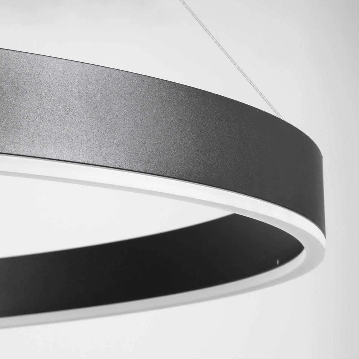 GLOBOSTAR® VENOM 61182 Μοντέρνο Κρεμαστό Φωτιστικό Οροφής LED 75W 8818lm 120° AC 220-240V IP20 Ρυθμιζόμενο Λευκό CCT με Χειριστήριο από 2700K έως 6000K Dimmable - Lumileds SMD Chip - Μαύρο Ματ - Μ100 x Π100 x Υ6.5cm - 3 Χρόνια Εγγύηση - ledmania.gr