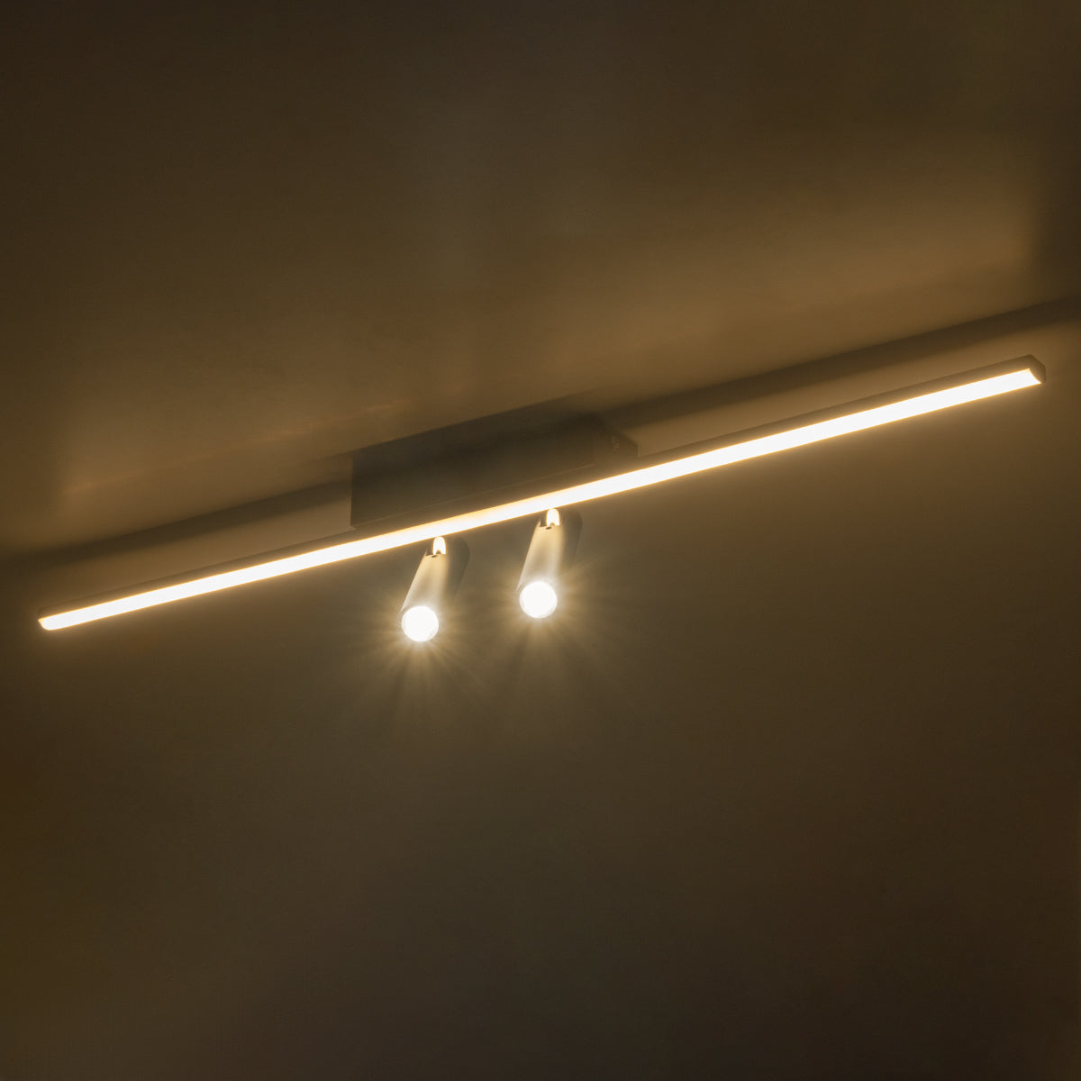 GLOBOSTAR® BARETTI 61226 Φωτιστικό Οροφής Linear Design LED CCT με Κινούμενα Σποτ LED Downlight 24W 2688lm 160° & 45° AC 220-240V IP20  - Εναλλαγή Φωτισμού μέσω Διακόπτη On/Off All In One Ψυχρό 6000k+Φυσικό 4500k+Θερμό 2700k Dimmable - Μ80 x Π5.5 x Υ5 ... - ledmania.gr