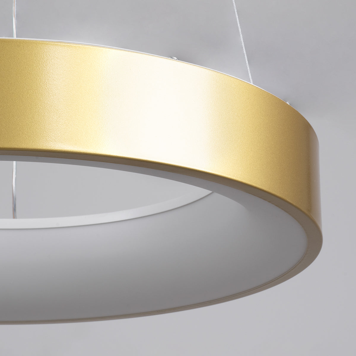 GLOBOSTAR® SALEM 61243 Μοντέρνο Κρεμαστό Φωτιστικό Οροφής LED 75W 8625lm 120° AC 220-240V IP20 Ρυθμιζόμενο Λευκό CCT με Χειριστήριο από 2700K έως 6000K Dimmable - Lumileds SMD Chip - Χρυσό - Μ45 x Π45 x Υ7cm - 3 Χρόνια Εγγύηση