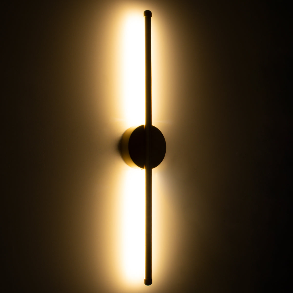 GloboStar® DIADEM 61330 Φωτιστικό Τοίχου - Απλίκα Design LED CCT 9W 1080lm 120° AC 220-240V - Εναλλαγή Φωτισμού μέσω Διακόπτη On/Off All In One Ψυχρό 6000k+Φυσικό 4500k+Θερμό 2700k Μ10 x Π4 x Υ60cm - Χρυσό - 3 Years Warranty - ledmania.gr