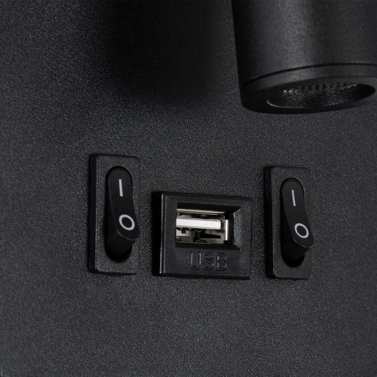 GLOBOSTAR® LADY-O 61363 Μοντέρνο Φωτιστικό Τοίχου - Απλίκα Ξενοδοχείου Reading Light με Φορτιστή USB 3A LED 10W 1000lm 36° & 360° AC 220-240V IP20 Φυσικό Λευκό 4500K - Bridgelux COB Chip & TÜV SÜD Driver - Μαύρο Ματ - Μ10.5 x Π10 x Υ18.5cm - 3 Χρόνια Ε...