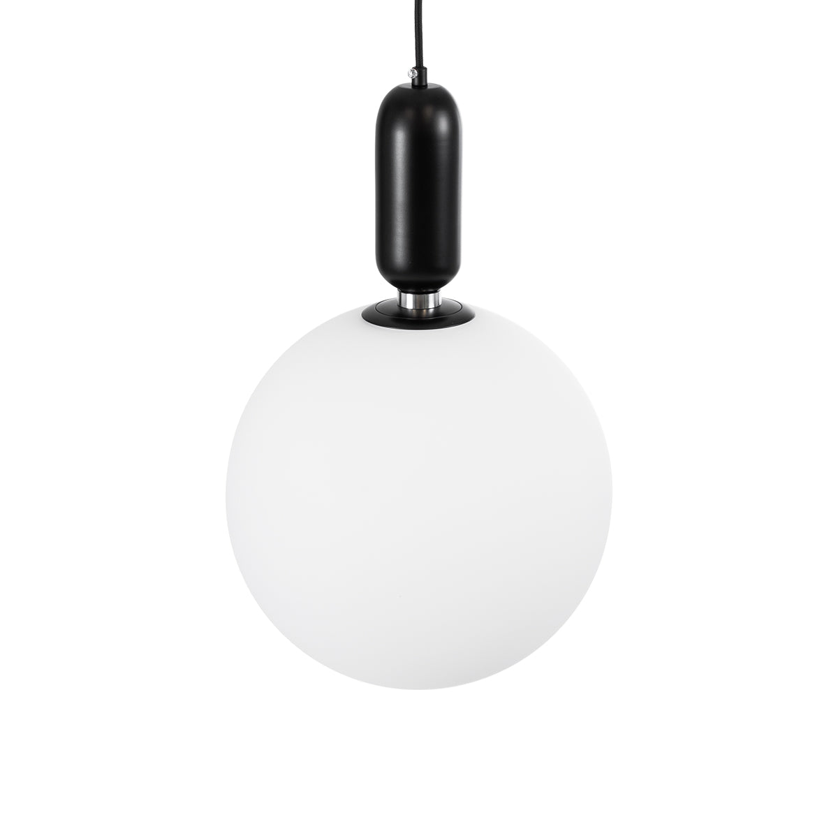 GloboStar® ESTETICO 61496 Μοντέρνο Κρεμαστό Φωτιστικό Οροφής Μονόφωτο 1 x E27 Γαλακτερή Γυάλινη Μπάλα με Μεταλλικό Μαύρο Ματ Σώμα Φ30 x Υ48cm - ledmania.gr