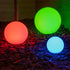 GLOBOSTAR® AQUAGLOW 71473 Μοντέρνο Φωτιστικό Κήπου Μπάλα με IR Ασύρματο Χειριστήριο LED 3W 240lm 360° DC 5V με USB-C με Επαναφορτιζόμενη Μπαταρία Li-ion 3.7V 2x18650 1400mAh Αδιάβροχο IP54 Πολύχρωμο RGBW Dimmable - Sanan SMD Chip - Γαλακτερό Λευκό - Μ1... - ledmania.gr