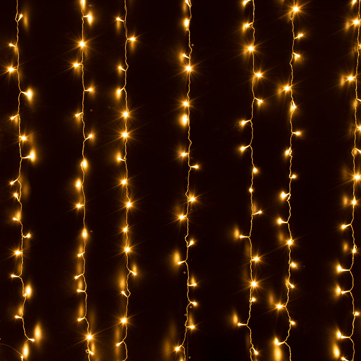 85830 Διακοσμητική Κουρτίνα 6 x 3 Μέτρα με Controller 8 Προγραμμάτων Εναλλαγών Φωτισμού - Επεκτεινόμενη 600 LED 6W AC 230V με Διάφανο Καλώδιο & Πρίζα Schuko Αδιάβροχη IP44 Θερμό Λευκό 3000K Μ6 x Υ3m - ledmania.gr