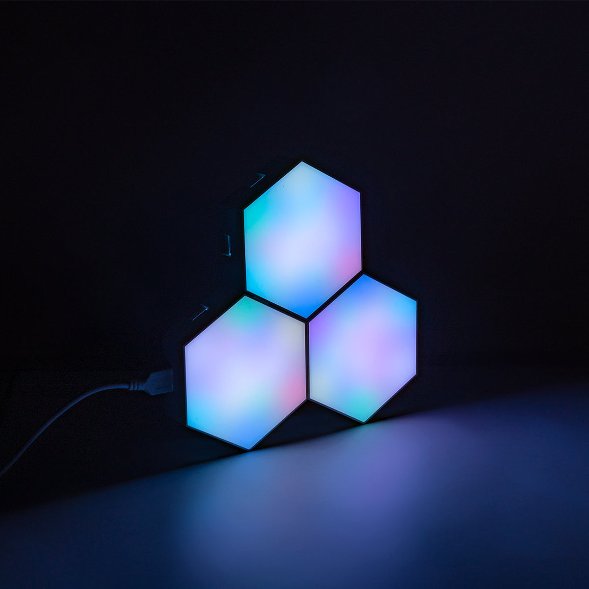 GloboStar® DIGIOCTA 90447 Σετ 3 Ψηφιακων LED RGB Φωτιστικών Κυψελών με Ψηφιακό Controller με WiFi Smart APP & Ασύρματο Χειριστήριο RF 2.4Ghz - LED SMD 5050 4.5W/Σετ 42PIXEL/Σετ 360lm/Σετ 120° DC 5V με USB 2.0 IP20 Πολύχρωμο RGB - Dimmable - Μ10.5 x Π10... - ledmania.gr