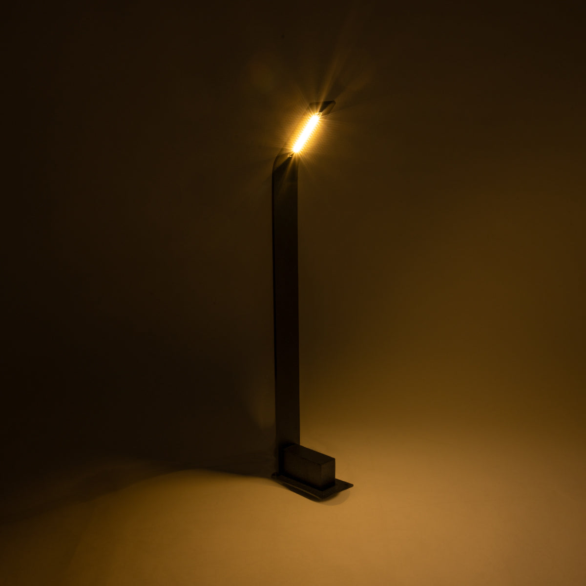 GLOBOSTAR® GREENERY 90544 Φωτιστικό Κολωνάκι Κήπου LED 15W 1500lm 120° AC 220-240V Αδιάβροχο IP65 - Θερμό Λευκό 2700K - Γκρι Ανθρακί - Μ8 x Π15 x Υ70cm - 3 Χρόνια Εγγύηση - ledmania.gr