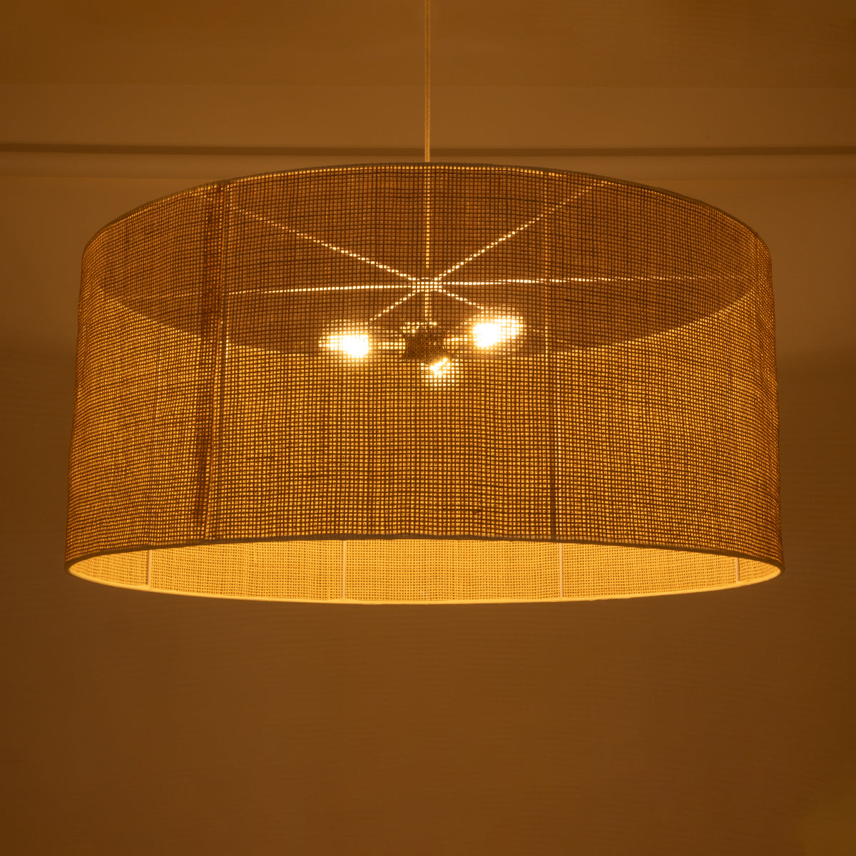 GloboStar® YOTTO 01823 Boho Κρεμαστό Φωτιστικό Οροφής Τρίφωτο 3 x E27 AC220-240V IP20 - Φ90 x Υ40cm - Μπεζ Μπαμπού Πλέγμα - 5 Χρόνια Εγγύηση - ledmania.gr