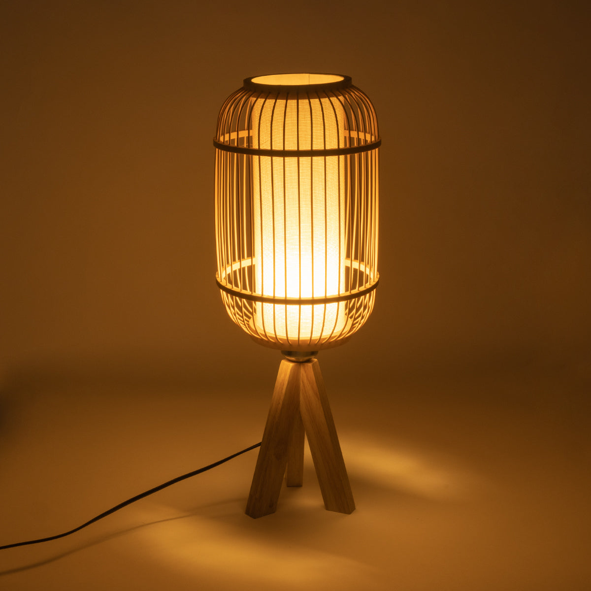 GloboStar® BODHI 01992 Boho Επιτραπέζιο Φωτιστικό Μονόφωτο 1 x E27 AC220-240V IP20 - Φ19 x Υ49cm - Μπεζ Ξύλινο Μπαμπού Πλέγμα - 5 Χρόνια Εγγύηση - ledmania.gr