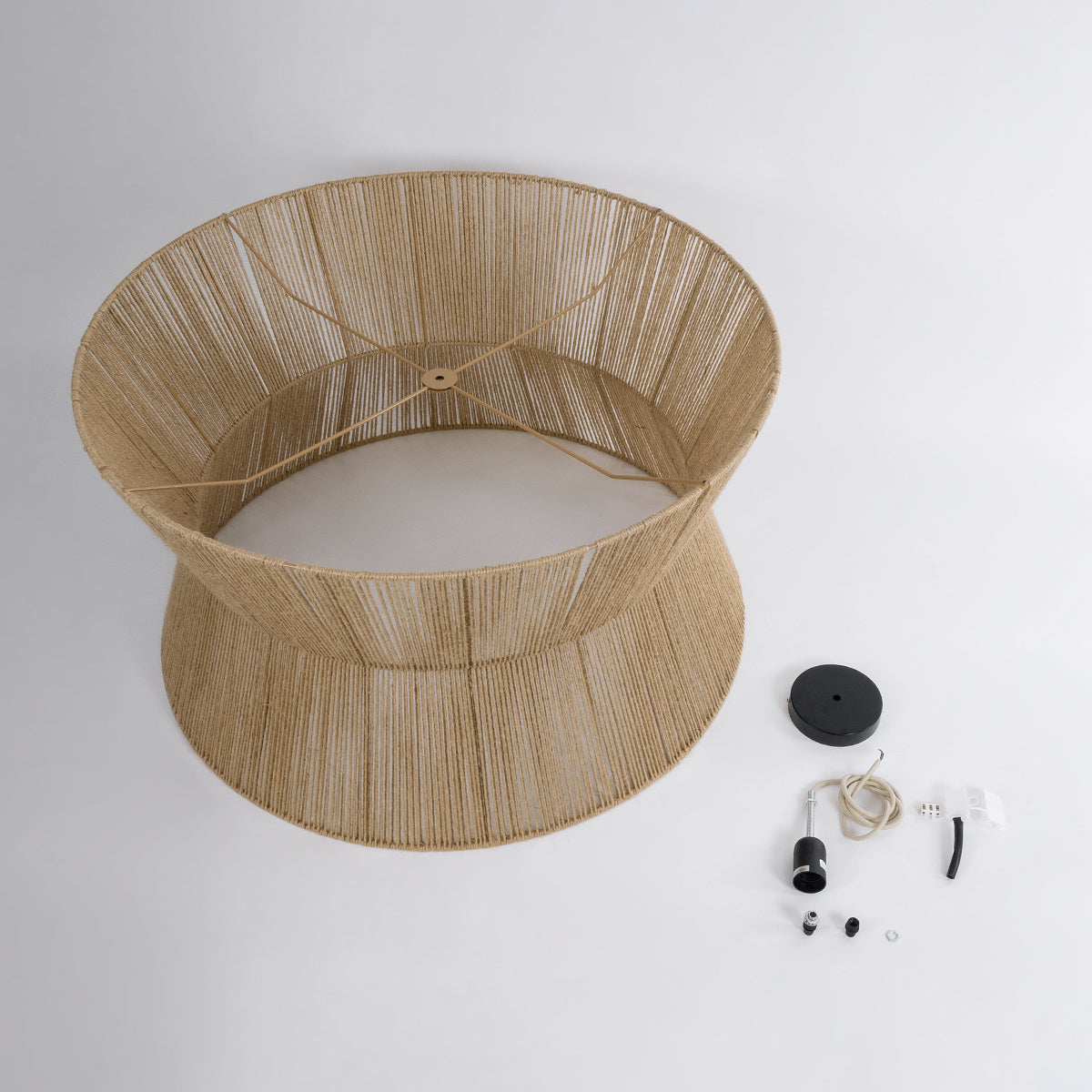 GloboStar® BISBEE 02205 Boho Κρεμαστό Φωτιστικό Οροφής Μονόφωτο 1 x E27 AC220-240V IP20 - Φ80 x Υ48cm - Μπεζ Λεπτό Σχοινί Τριχιά Πλέγμα - 5 Χρόνια Εγγύηση - ledmania.gr