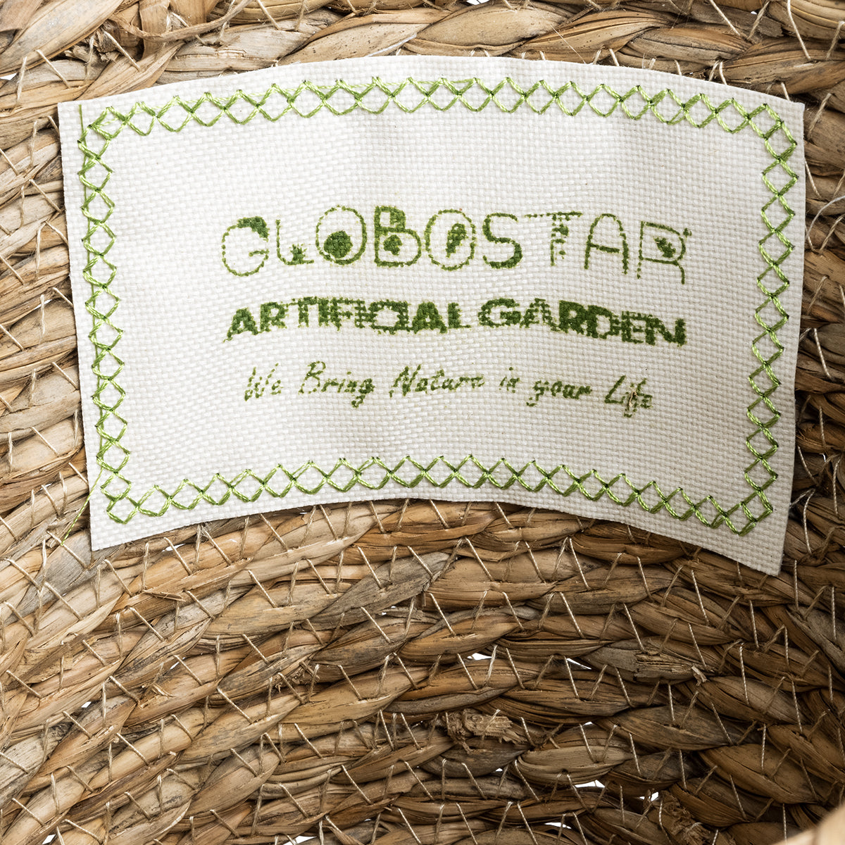 GloboStar® Artificial Garden PATMOS 20270 Διακοσμητικό Πλεκτό Καλάθι - Κασπώ Γλάστρα - Flower Pot Καφέ Φ22 x Υ17cm - ledmania.gr