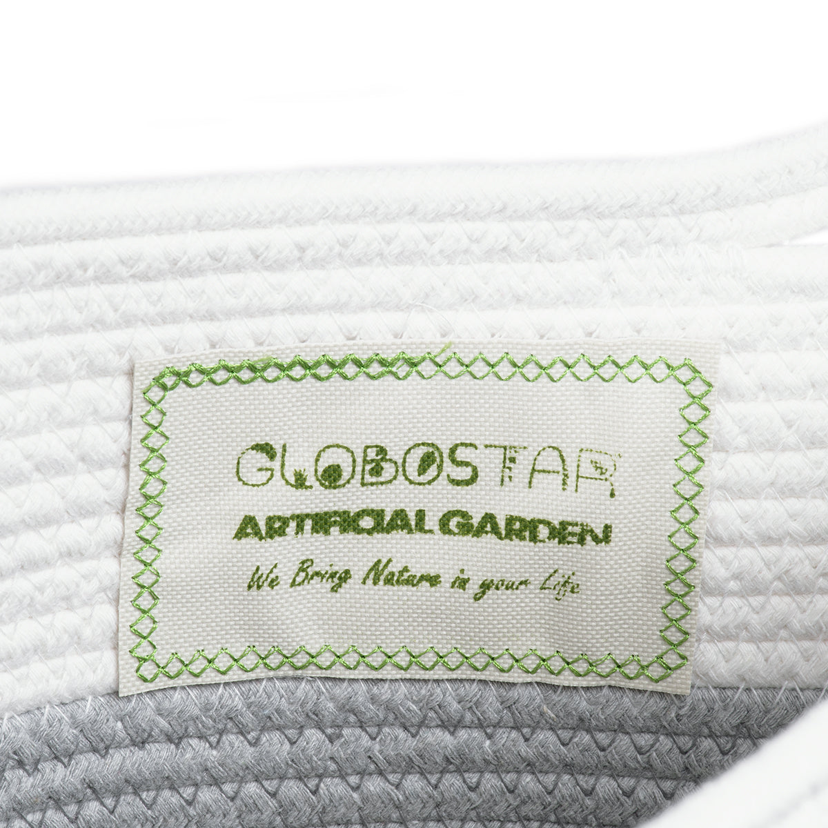 GloboStar® Artificial Garden POSITANO 20319 Διακοσμητικό Πλεκτό Καλάθι - Κασπώ Γλάστρα - Flower Pot Γκρι με Λευκό Φ25cm x Υ25cm - ledmania.gr