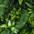 GloboStar® Artificial Garden JUNGLE FERN 20351 Τεχνητό Διακοσμητικό Πάνελ Φυλλωσιάς - Κάθετος Κήπος σύνθεση Ζούγκλα Φτέρης Μ100 x Π100 x Υ20cm - ledmania.gr