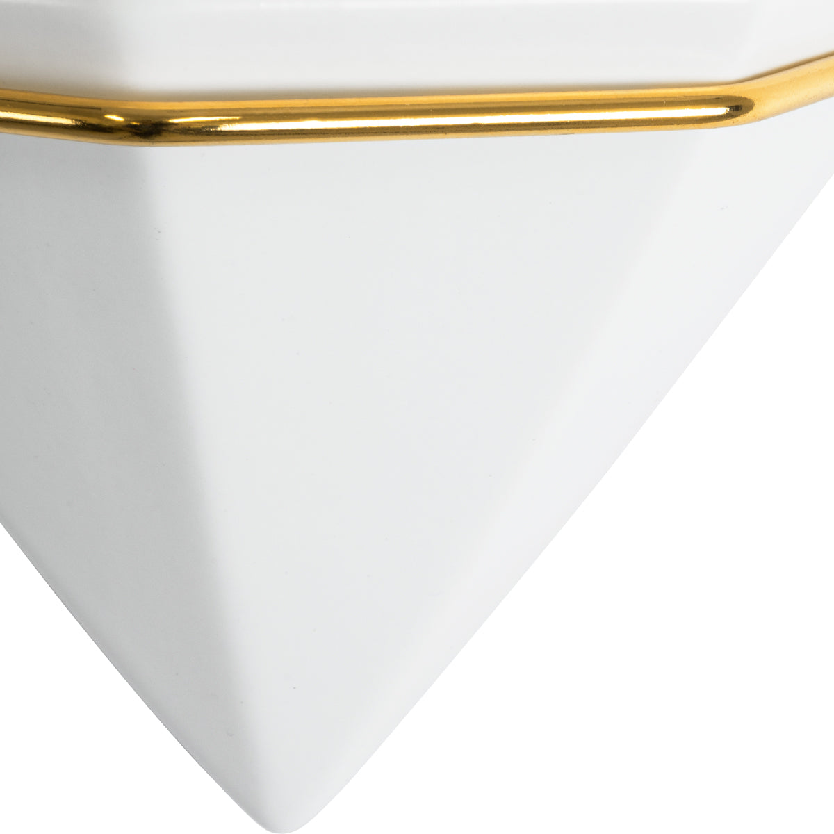 GloboStar® Artificial Garden LOUVRE 20533 Διακοσμητικό Κεραμικό Κασπώ Γλάστρα - Flower Pot Λευκό με Χρυσό Μ15 x Π8 x Υ24cm - ledmania.gr