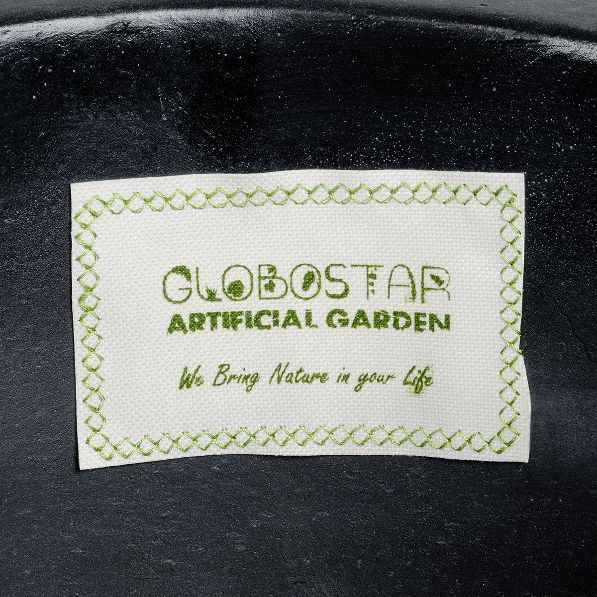 GloboStar® Artificial Garden CASTLE 20793 Διακοσμητικό Πολυεστερικό Τσιμεντένιο Κασπώ Γλάστρα - Flower Pot Μαύρο Φ35 x Υ54cm - ledmania.gr