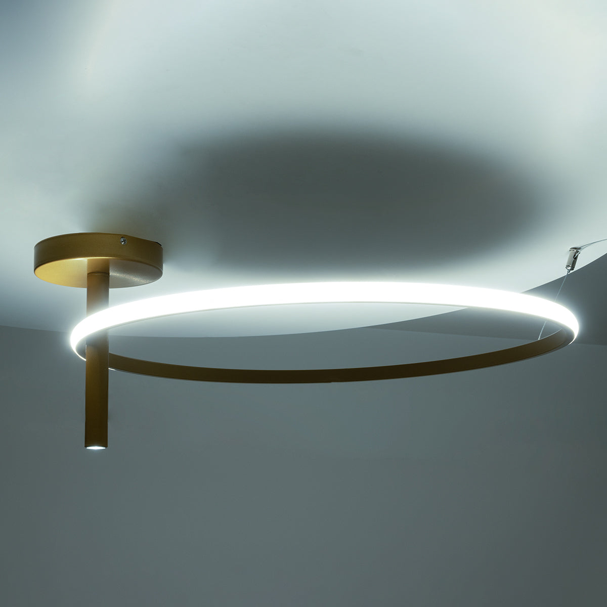 GloboStar® VERONA 61225 Φωτιστικό Οροφής Δαχτυλίδι-Κύκλος LED CCT 36W 4032lm 360° AC 220-240V - Εναλλαγή Φωτισμού μέσω Διακόπτη On/Off All In One Ψυχρό 6000k+Φυσικό 4500k+Θερμό 2700K Φ60 x Υ26cm - Χρυσό Βούρτσας - 3 Χρόνια Εγγύηση - ledmania.gr