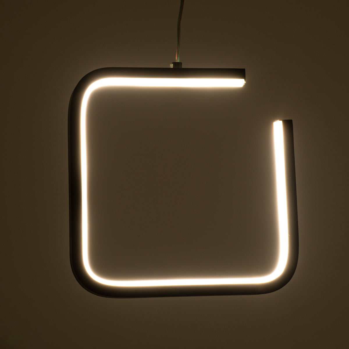 GloboStar® CEROBA 61308 Κρεμαστό Φωτιστικό Οροφής Linear Design LED CCT 12W 1320lm 360° AC 220-240V - Εναλλαγή Φωτισμού μέσω Διακόπτη On/Off All In One Ψυχρό 6000k+Φυσικό 4500k+Θερμό 2700k Μ22 x Π2 x Υ22cm - Μαύρο - 3 Years Warranty - ledmania.gr