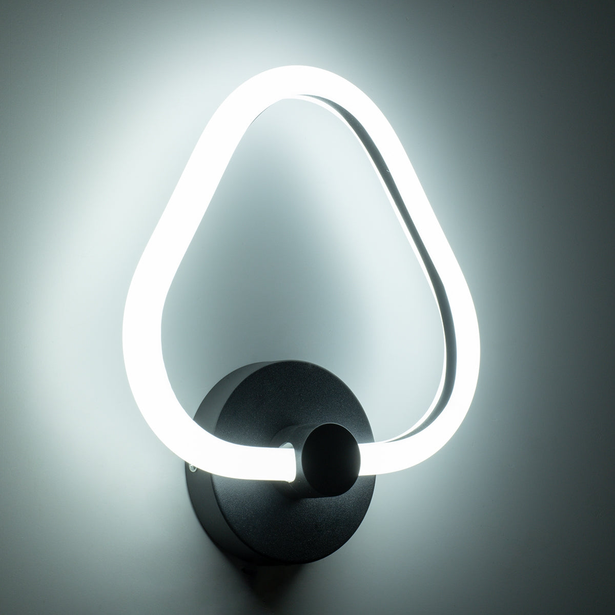 GloboStar® REGINA 61341 Φωτιστικό Τοίχου - Απλίκα Design LED CCT 8W 960lm 360° AC 220-240V - Εναλλαγή Φωτισμού μέσω Διακόπτη On/Off All In One Ψυχρό 6000k+Φυσικό 4500k+Θερμό 2700k Μ25 x Π7 x Υ28.5cm - Μαύρο - ledmania.gr