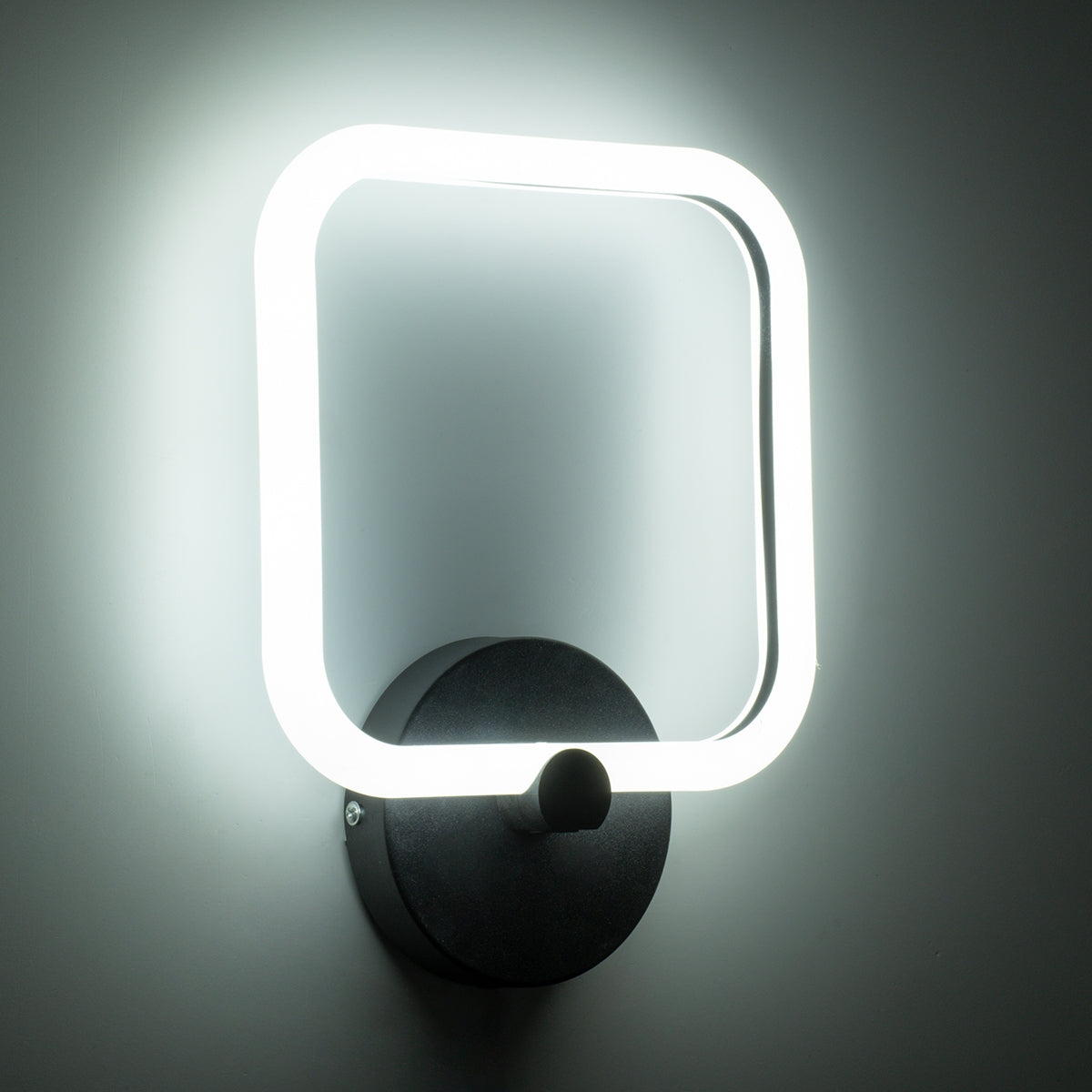GloboStar® ELIZA 61343 Φωτιστικό Τοίχου - Απλίκα Design LED CCT 8W 960lm 360° AC 220-240V - Εναλλαγή Φωτισμού μέσω Διακόπτη On/Off All In One Ψυχρό 6000k+Φυσικό 4500k+Θερμό 2700k Μ22 x Π5 x Υ28.5cm - Μαύρο - ledmania.gr