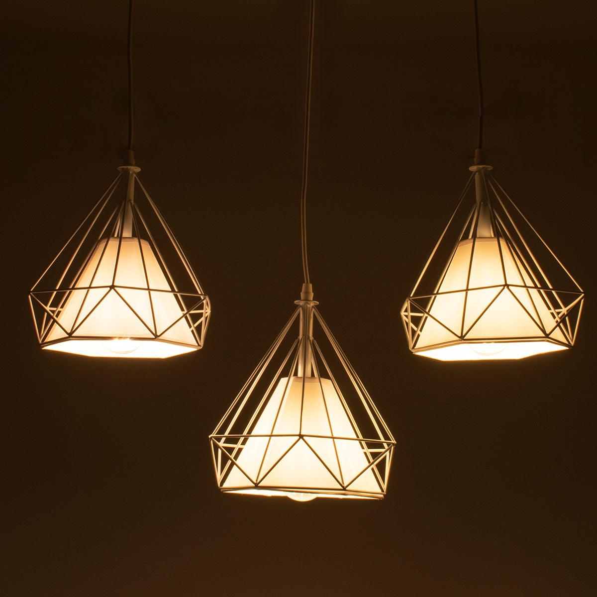 GloboStar® EIFFEL 61570 Vintage Κρεμαστό Φωτιστικό Οροφής Τρίφωτο 3 x E27 Λευκό Μεταλλικό Πλέγμα με Λευκό Ύφασμα L68 x W25 x H130cm - ledmania.gr