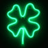 GloboStar® 78572 Φωτιστικό Ταμπέλα Φωτεινή Επιγραφή NEON LED Σήμανσης FOUR LEAF CLOVER 5W με Καλώδιο Τροφοδοσίας USB - Μπαταρίας 3xAAA (Δεν Περιλαμβάνονται) - Πράσινο - ledmania.gr