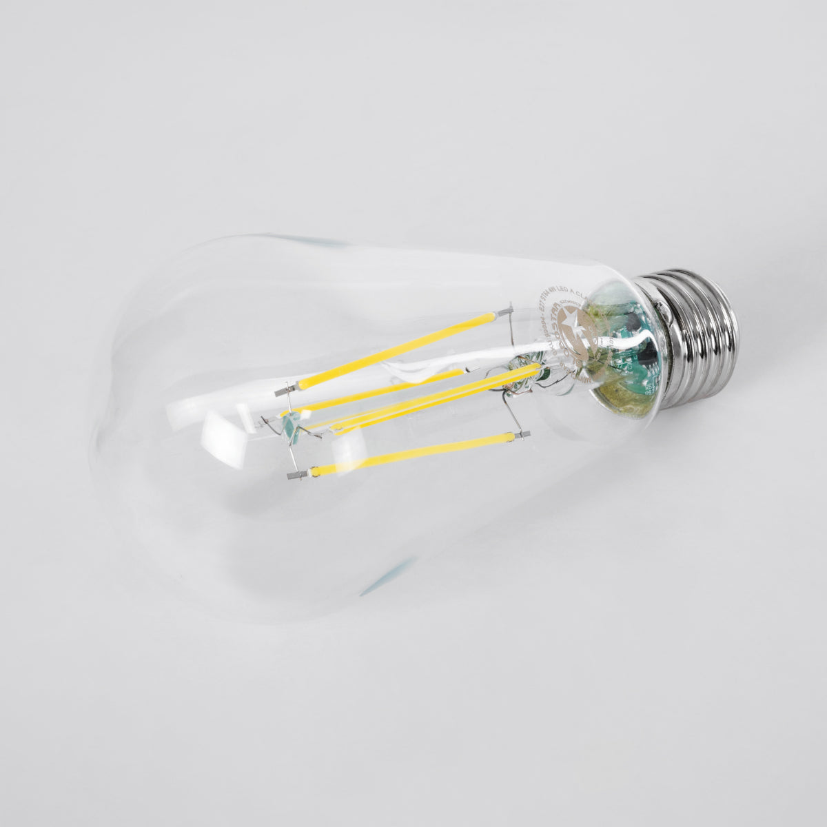 GloboStar® 99094 Λάμπα LED Long Filament E27 ST64 Αχλάδι 4W 840lm 360° AC 220-240V IP20 Φ6.4 x Υ14.5cm Φυσικό Λευκό 4000K με Διάφανο Γυαλί - Pro Series 210lm/W - A Ενεργειακή Κλάση - 3 Χρόνια Εγγύηση